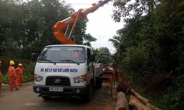 Cả gia đình phản đối, cản trở thi công nâng cấp lưới điện