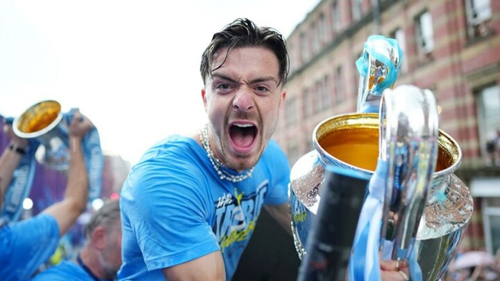 Trận siêu cúp Anh giữa Man City và Arsenal sẽ đá sớm hơn lịch cũ