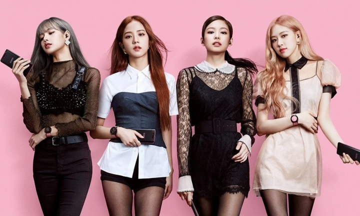 BLACKPINK mở đầu show Born Pink tại Hà Nội với