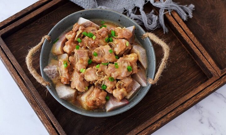 Món ngon mỗi ngày: Khoai môn chế biến với phần siêu ngon của lợn được món 10 người ăn 11 người mê