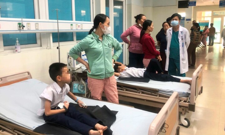 Xác định danh tính người phụ nữ phát thạch trái cây khiến 44 học sinh bị ngộ độc tại Quảng Ngãi