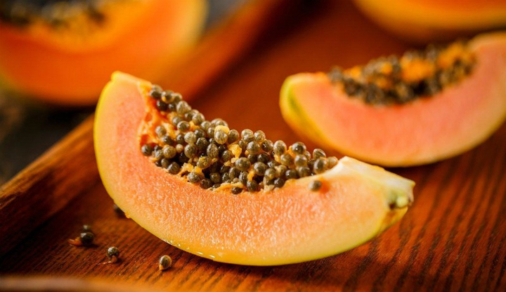 Những lợi ích tuyệt vời của hạt đu đủ khiến bạn bất ngờ