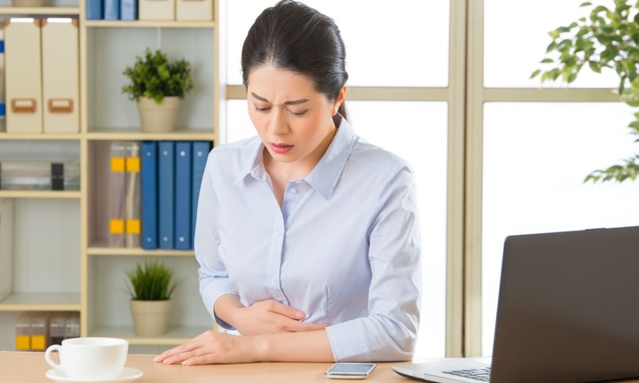 Cô gái 29 tuổi mắc ung thư dạ dày vì thói quen dân văn phòng hay gặp, bác sĩ chỉ ra cách phòng ngừa