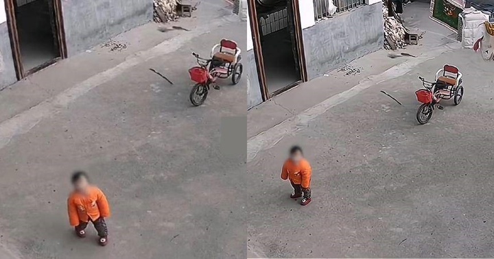 Gửi con 1 tuổi cho ông bà để đi làm ăn xa, cảnh tượng qua camera giám sát khiến ai cũng nhói lòng