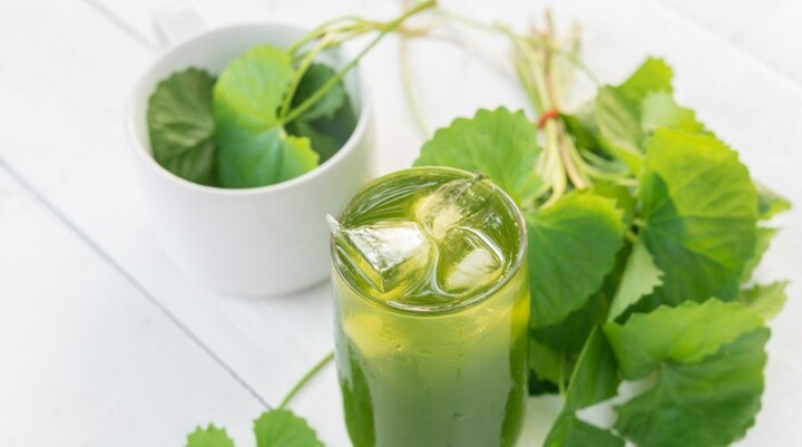 Loại rau vừa đắng vừa chát ai cũng chê, nhưng lại là thần dược để giảm mụn