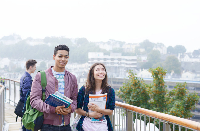 10 quốc gia châu Âu với chi phí du học hợp lý nhất