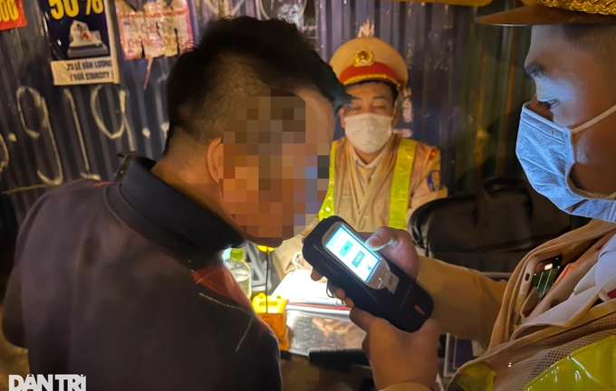 Hơn 9.600 tài xế bị xử phạt trong ngày thứ 2 trong kỳ nghỉ lễ