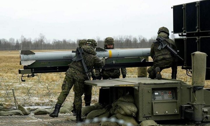 Mỹ thông qua thương vụ bán hệ thống phòng không trị giá 285 triệu USD cho Ukraine