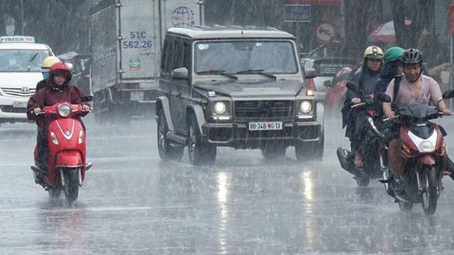Mưa giông ở miền Bắc kéo dài trong ít nhất 4 ngày nữa