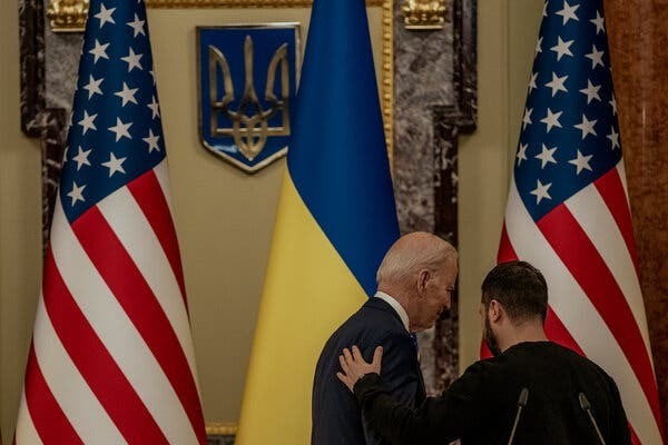 Tin tức Ukraine mới nhất ngày 16/12: Mỹ có thể phải hy sinh năng lực chiến đấu để viện trợ Ukraine