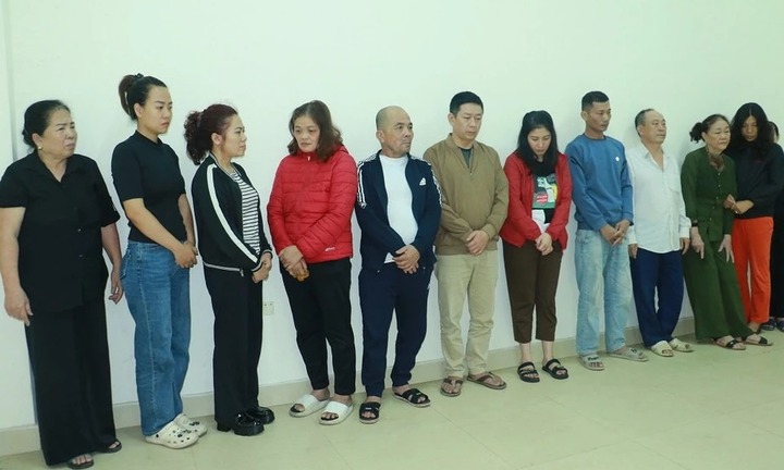 Nghệ An: Phá đường dây đánh bạc hơn 200 tỷ đồng do nhóm “nữ quái” Hà Nội cầm đầu