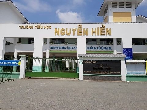 TP.HCM: Hàng chục học sinh tại trường tiểu học có triệu chứng bất thường, phòng y tế vào cuộc