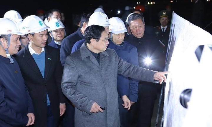 Thủ tướng: Thi công đường dây 500 kV mạch 3, chỉ bàn làm không bàn lùi