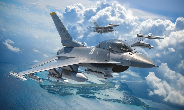 Ukraine tiết lộ mẫu tên lửa sẽ tác chiến cùng “vũ khí thay đổi cuộc chơi”  F-16