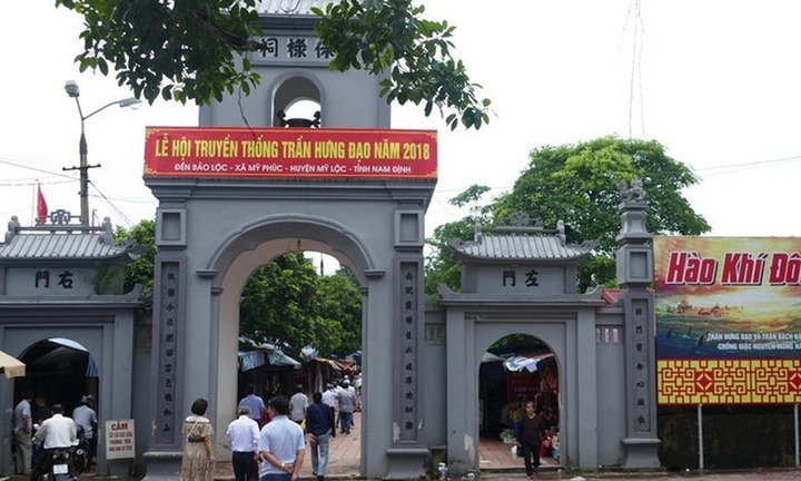 Nam Định chấn chỉnh hoạt động mua bán ấn, đổi tiền lẻ ở di tích đền Bảo Lộc