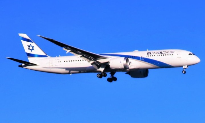 Máy bay suýt bị tin tặc kiểm soát, phi công phản ứng nhanh giúp cả đoàn bay thoát nạn