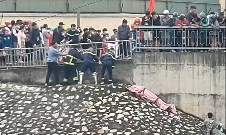 Vụ thi thể thanh niên nổi trên sông Tô Lịch: Người nhà tiết lộ bất ngờ