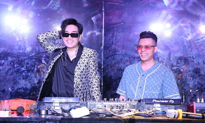 Album giá cao kỷ lục của Quang Hà, DJ TiLo có gì hấp dẫn?