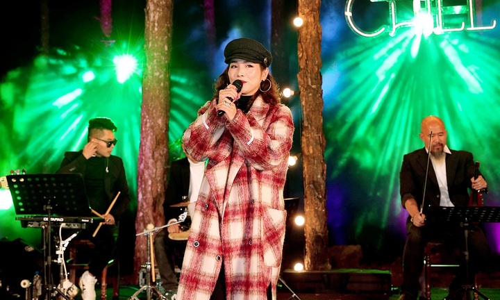 Hoàng Lê Vi tái xuất đêm nhạc do đạo diễn Khoa Nguyễn thực hiện tại bảo tàng Long Đỉnh