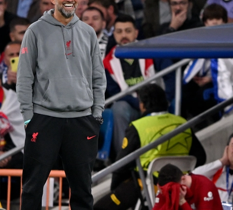 Jurgen Klopp cười tươi sau khi bị đội bóng Hoàng gia Tây Ban Nha loại khỏi cup C1