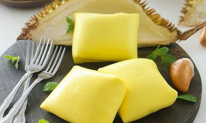 Cách làm bánh crepe sầu riêng thơm ngon, béo ngậy