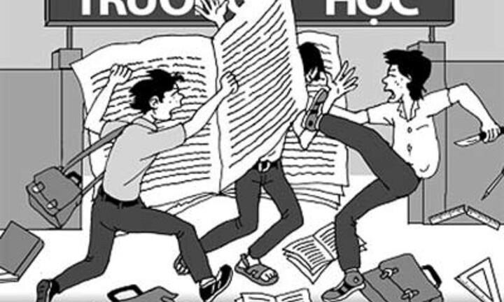 Xác minh clip nữ sinh bị hành hung ở bãi đất trống