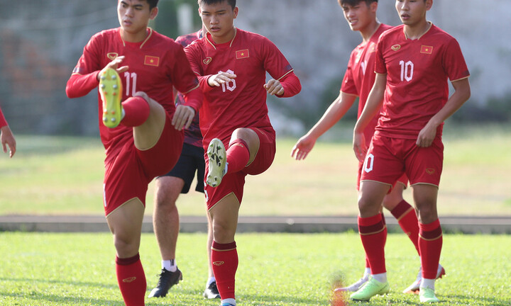 U22 Việt Nam tập luyện chuẩn bị 