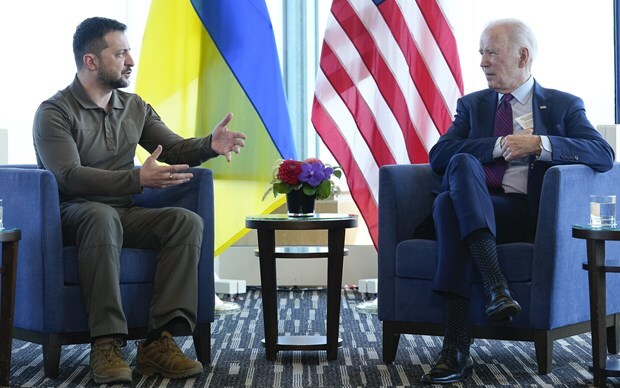 Tổng thống Mỹ Joe Biden công bố viện trợ quân sự 375 triệu USD cho Ukraine