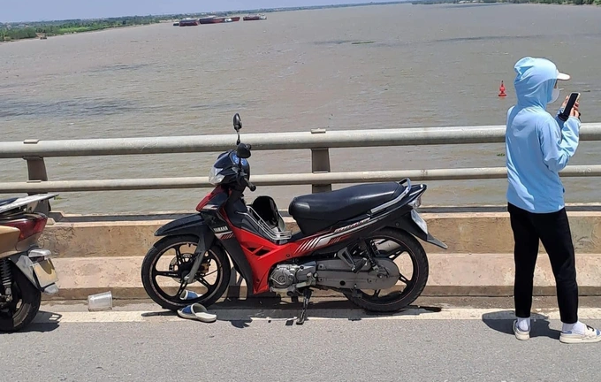 Hải Phòng: Kịp thời giải cứu giáo viên người nước ngoài nhảy cầu tự tử