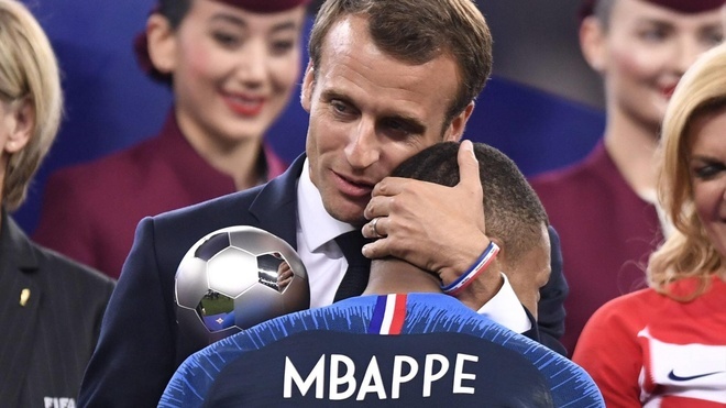 Tổng thống Pháp tiếp tục giúp PSG giữ chân “Cậu bé vàng nước Pháp”