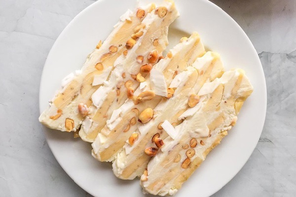 Chuối mua về để lâu sẽ bị hỏng vậy tại sao không thử làm món kem chuối siêu mát lạnh đãi gia đình