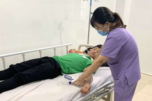 Đắk Nông: 11 người nhập viện nghi ngộ độc thực phẩm