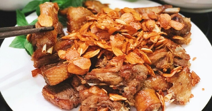 Công thức làm món ngan cháy tỏi cực đơn giản, ai ăn cũng phải thích mê 