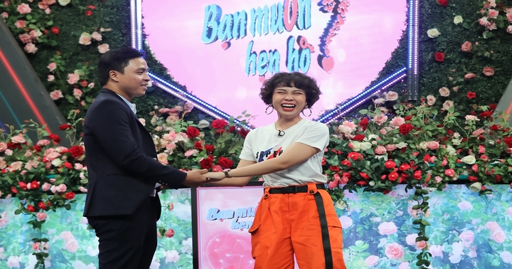 Gái xinh tuyên bố để “ế” 24 năm và không ngại làm “vợ hai” để gặp được ý trung nhân tại “Bạn muốn hẹn hò?”