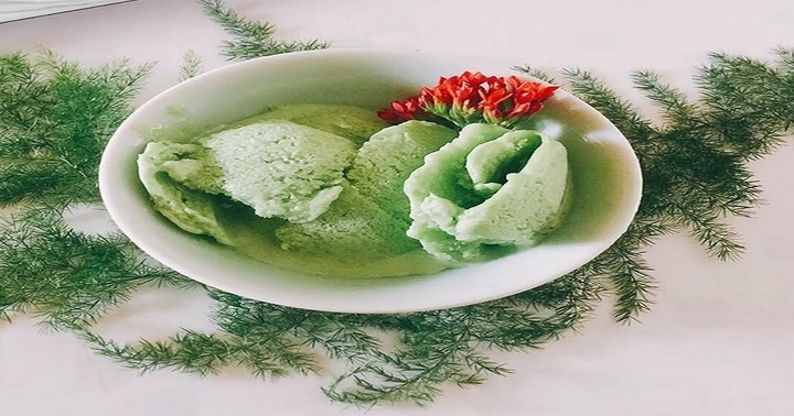 Công thức làm kem lá dứa siêu đơn giản tại nhà