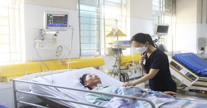 Cứu người đàn ông nguy kịch do nhiễm vi khuẩn Vibrio vulnificus