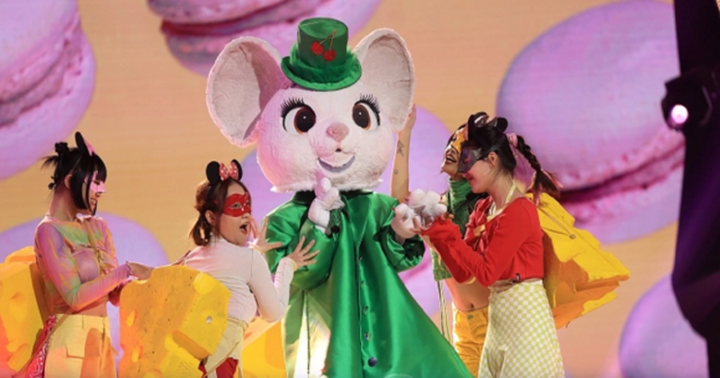 Chuột Cherry vừa cất giọng cố vấn vội nghĩ ngay đến Thu Minh, Thỏ Xỏ Khuyên cũng dần để lộ danh tính