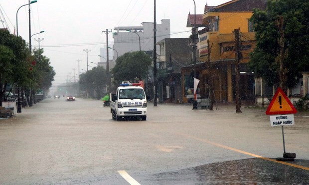 Miền Trung mưa lớn, khả năng xuất hiện đợt lũ mới