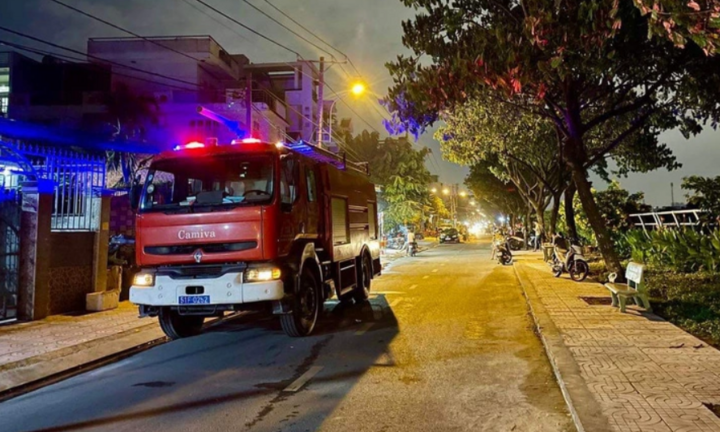 Vụ phóng hỏa ở quận 8, TP.HCM:  2 cháu bé và người phụ nữ tử vong