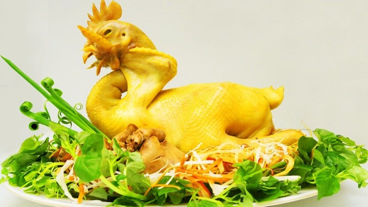 Món ngon mỗi ngày: Cách luộc gà ngon, vàng ruộm và không bị nứt da