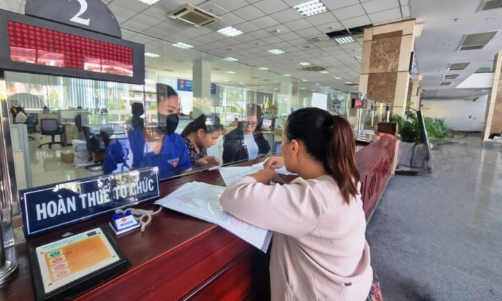 Cục Thuế TP.HCM công bố danh sách 198 doanh nghiệp nợ thuế hơn 8.000 tỷ đồng