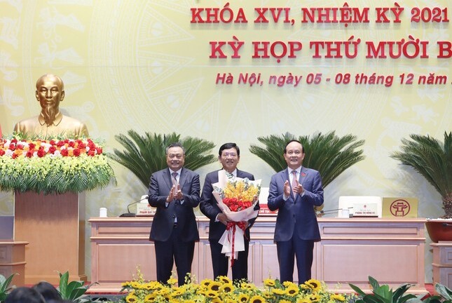 Ông Trần Đức Hoạt - Chánh Thanh tra TP. Hà Nội được bầu giữ chức Ủy viên UBND thành phố