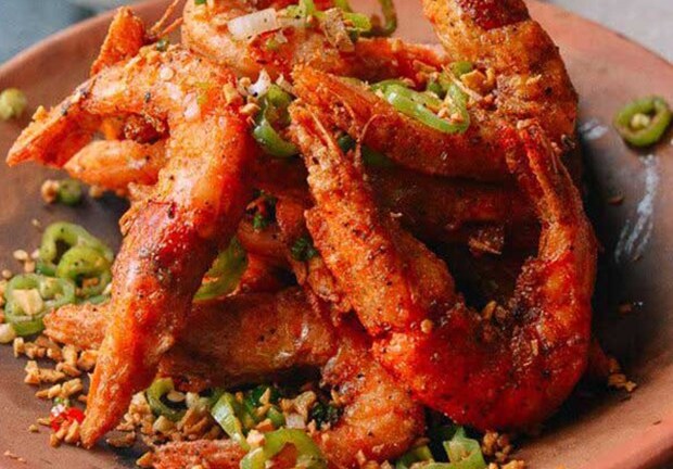 Công thức làm tôm rang muối ngon giòn, đậm vị