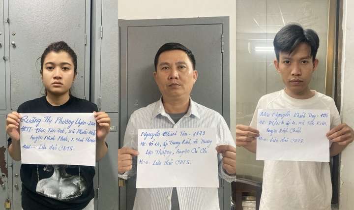 Bắt giữ 4 đối tượng là nhân viên, cộng tác viên của một công ty tài chính lừa đảo