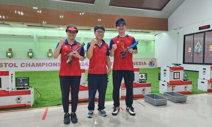 Vượt mặt Ấn Độ, bộ đôi xạ thủ Trịnh Thu Vinh và Phạm Quang Huy xuất sắc giành huy chương Vàng châu Á 