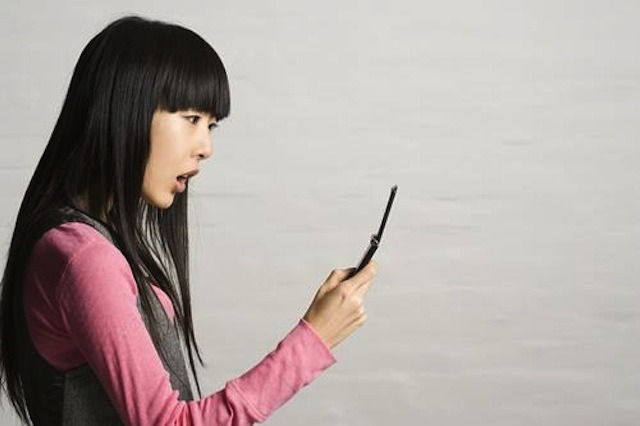 Giảng viên nổi đóa khi nhận điện thoại của phụ huynh lúc nửa đêm, nội dung cuộc hội thoại gây chú ý