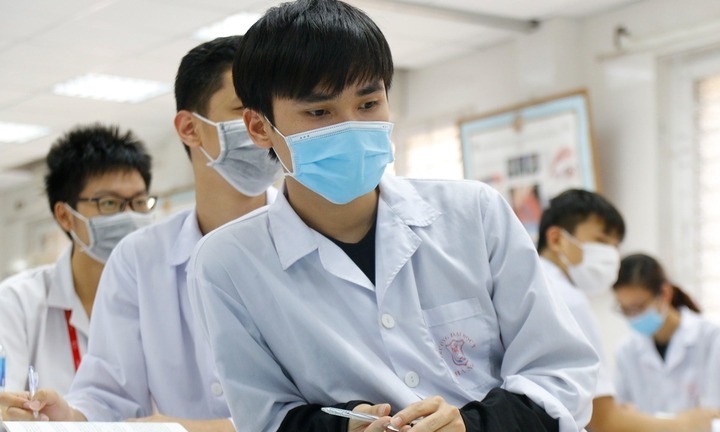 Loạt trường đào tạo ngành y dược công bố đề án truyển sinh đại học chính quy năm 2024