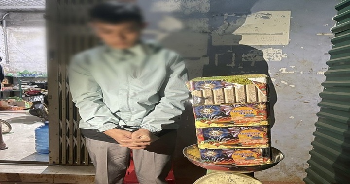 Nam thanh niên lĩnh án tù vì tàng trữ pháo nổ trái phép