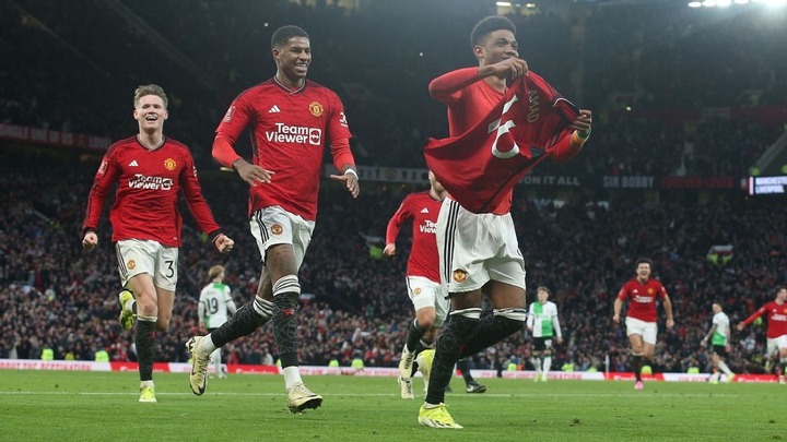 HLV Jurgen Klopp thừa nhận Man Utd xứng đáng thắng ở trận tứ kết FA Cup