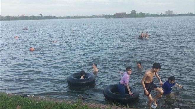 Rủ nhau ra suối tắm, 3 học sinh tiểu học ở Bình Định chết đuối thương tâm